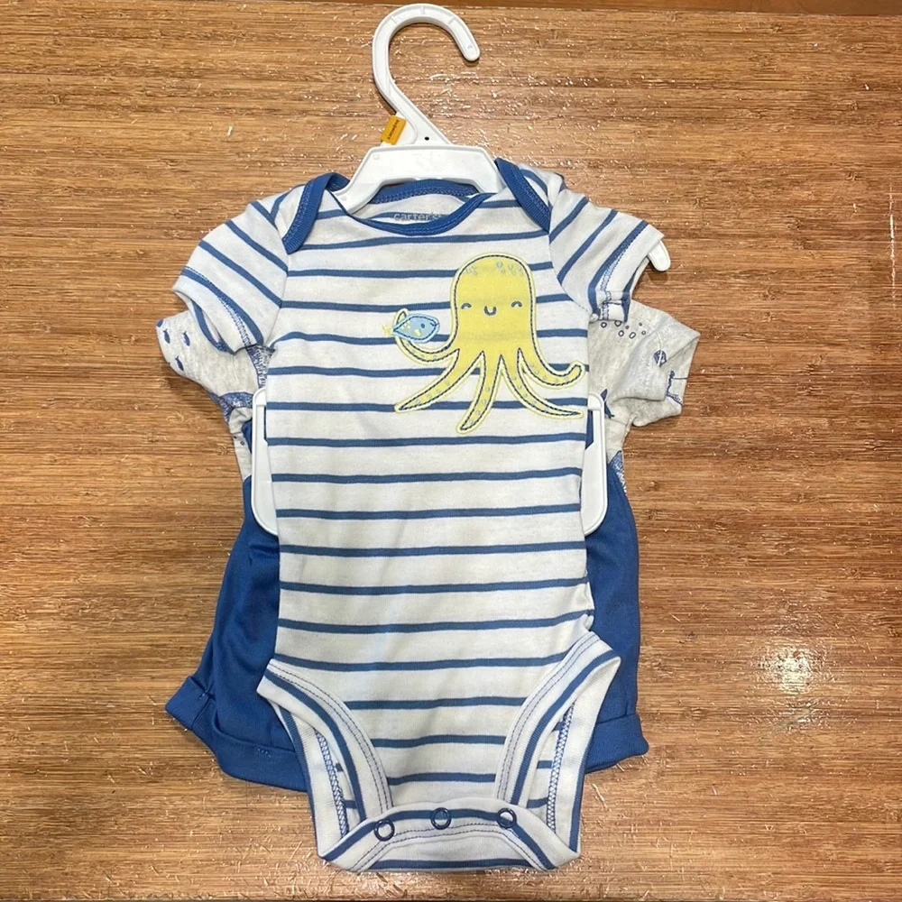 NWT carters baby newborn set